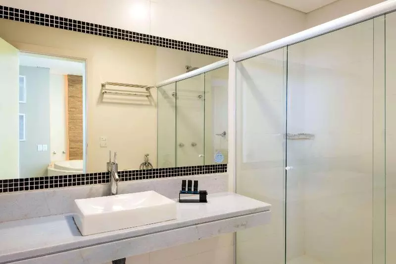 デラックスルーム, Wyndham Golden Foz Suites