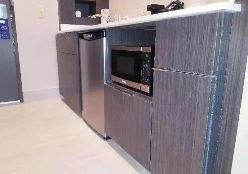 スイート, Wyndham Golden Foz Suites