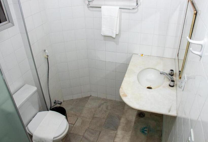 家庭间, Prestige Manaus