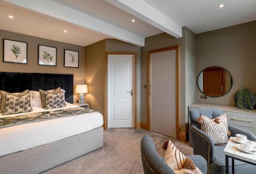 클래식 룸, Borrowdale Gates