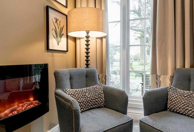 클래식 룸, Borrowdale Gates