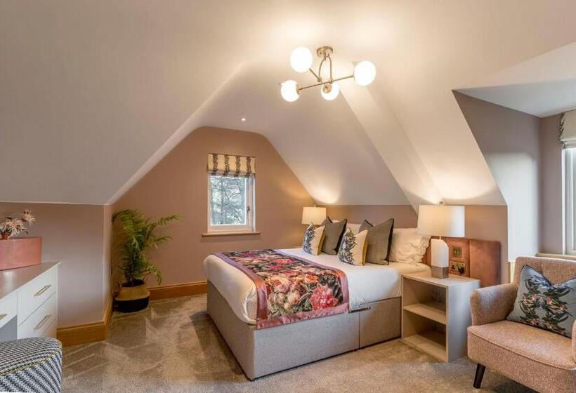 디럭스 룸, Borrowdale Gates