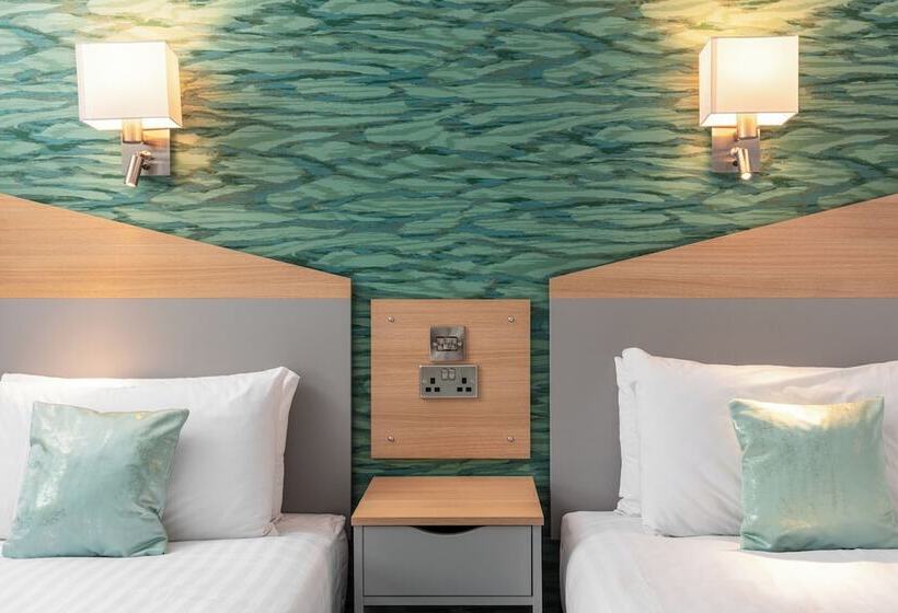 Номер Стандарт, Caledonian Hotel  A Bespoke Hotel’