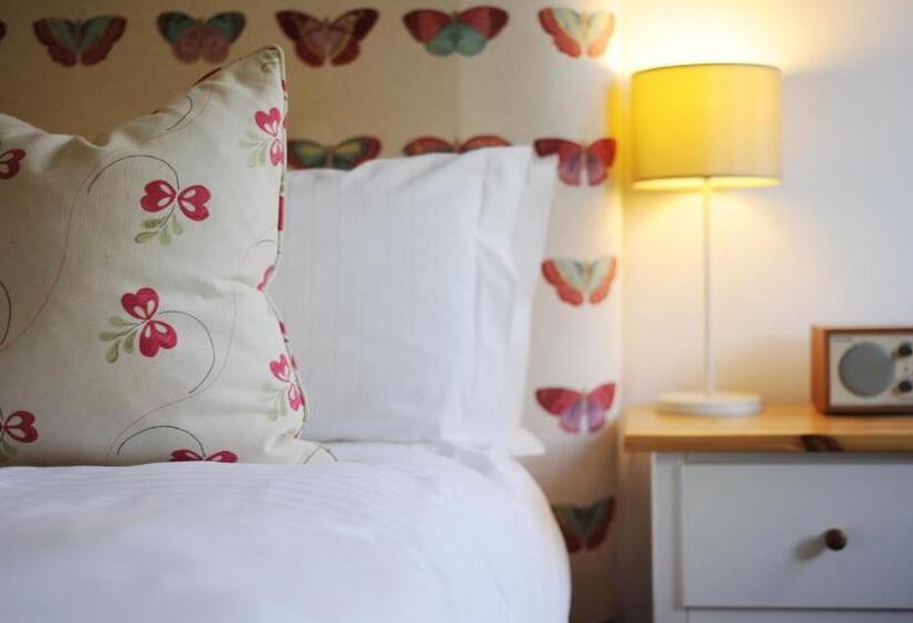 标准间, Crown And Castle