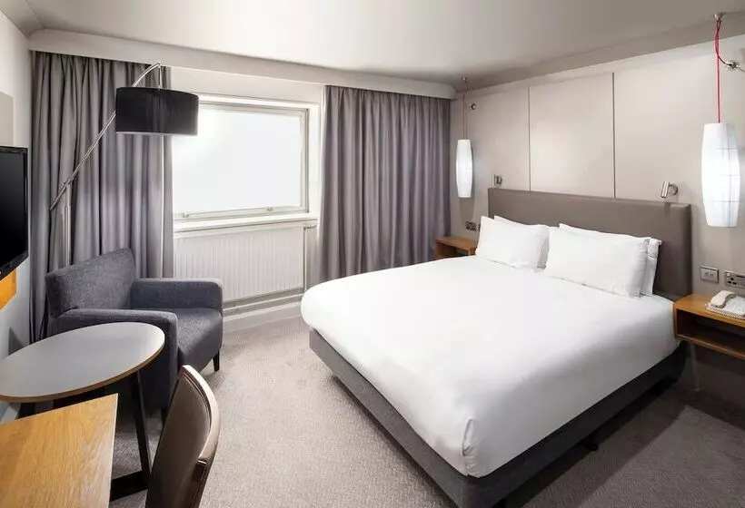 اتاق استاندارد, Crowne Plaza Harrogate, An Ihg