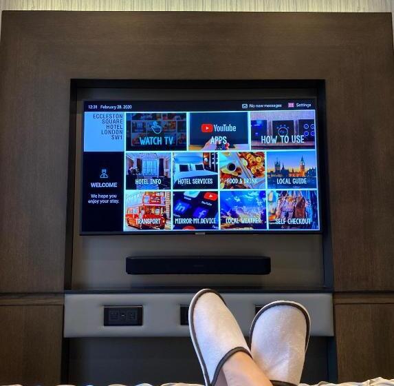 基本间, Eccleston Square