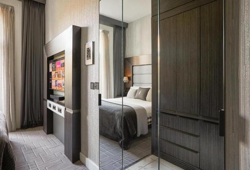 带大床的标准间, Eccleston Square