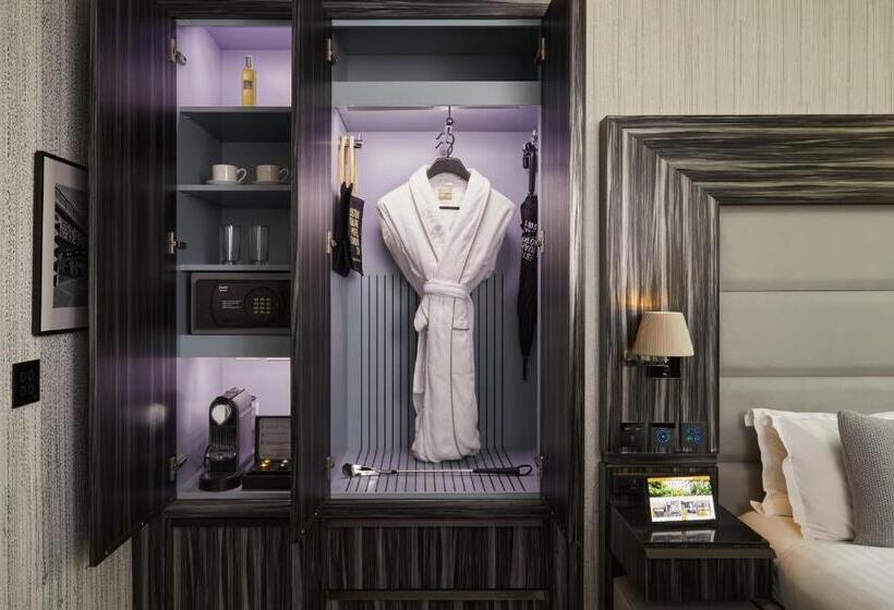 带大床的高级房间, Eccleston Square