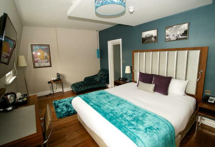 Deluxe Room, The Belgrave