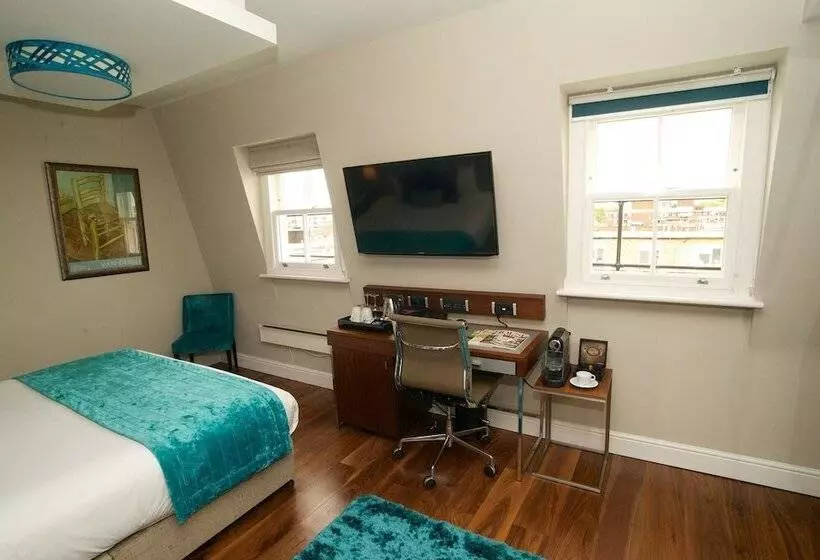 Deluxe Room, The Belgrave