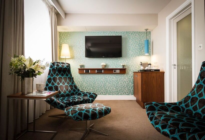 Deluxe Room, The Belgrave