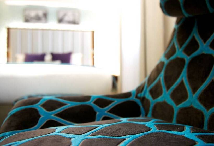 Deluxe Room, The Belgrave