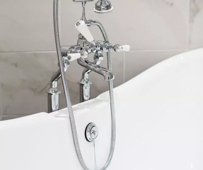 اتاق لوکس, The Greenway Hotel & Spa