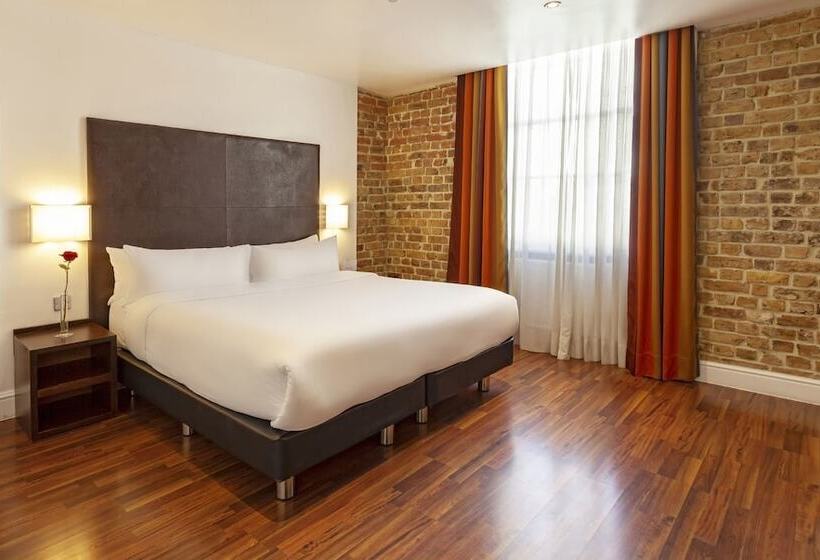 豪华房间, The Caesar