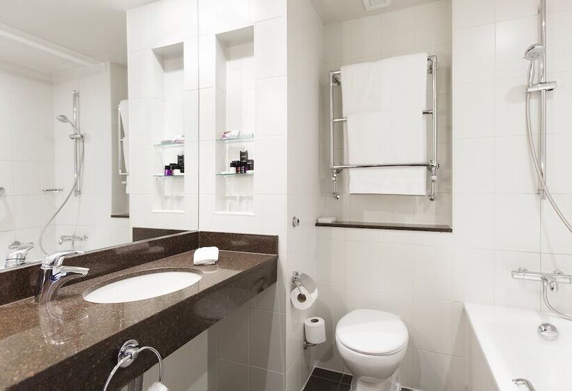 スタンダードルーム, Crowne Plaza Reading