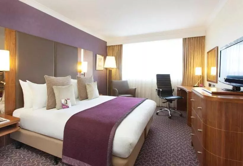 Habitació Executiva, Crowne Plaza Reading