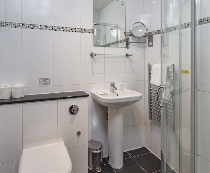 Номер Стандарт Трехместный, Lancaster Court