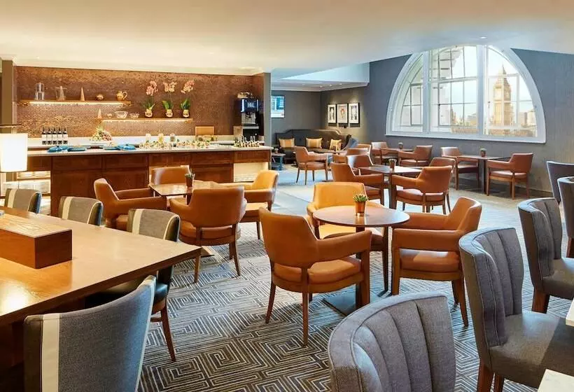 Executive-huone, London Marriott Hotel County Hall