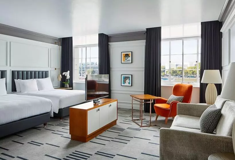 Executive-huone, London Marriott Hotel County Hall