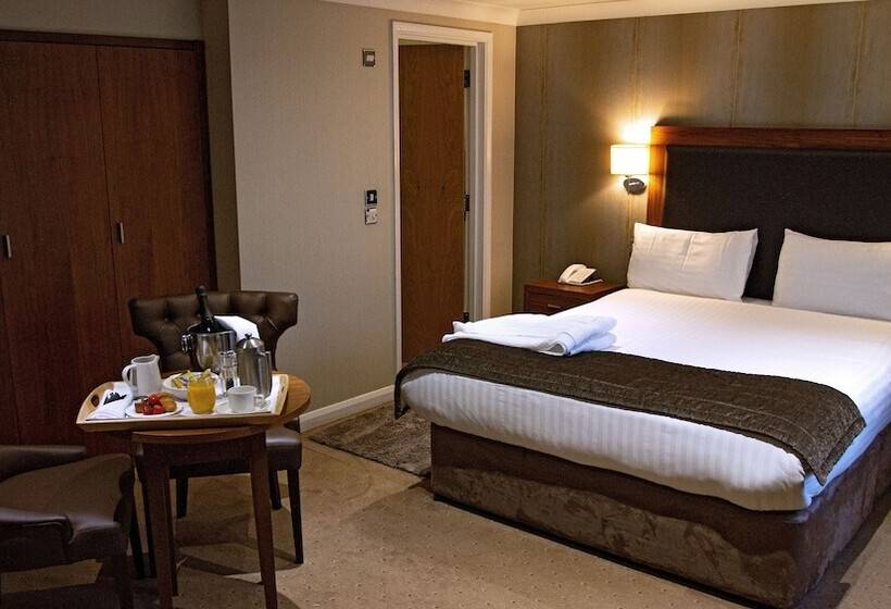 Номер Executive, Milford Hall Hotel   Newly Refurbished