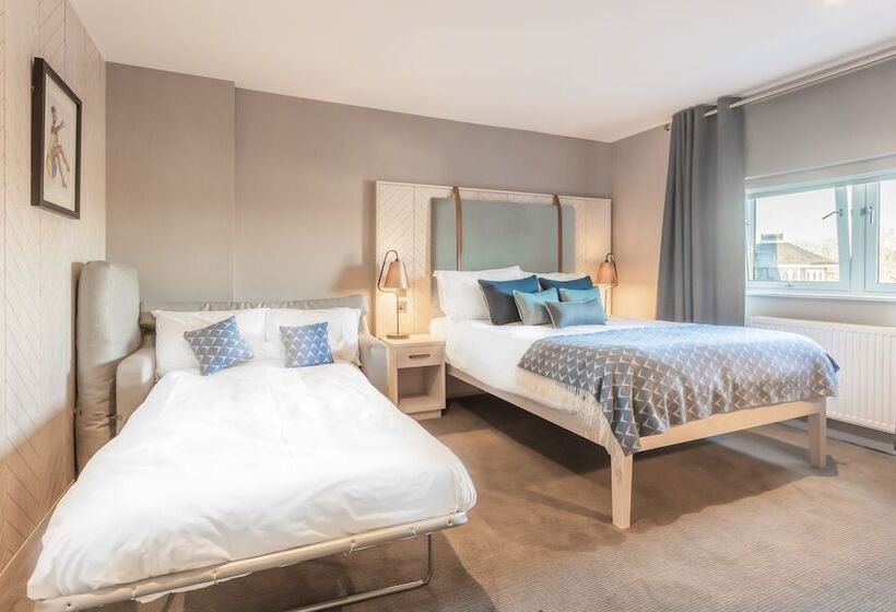 Семейный Номер, Palm Court