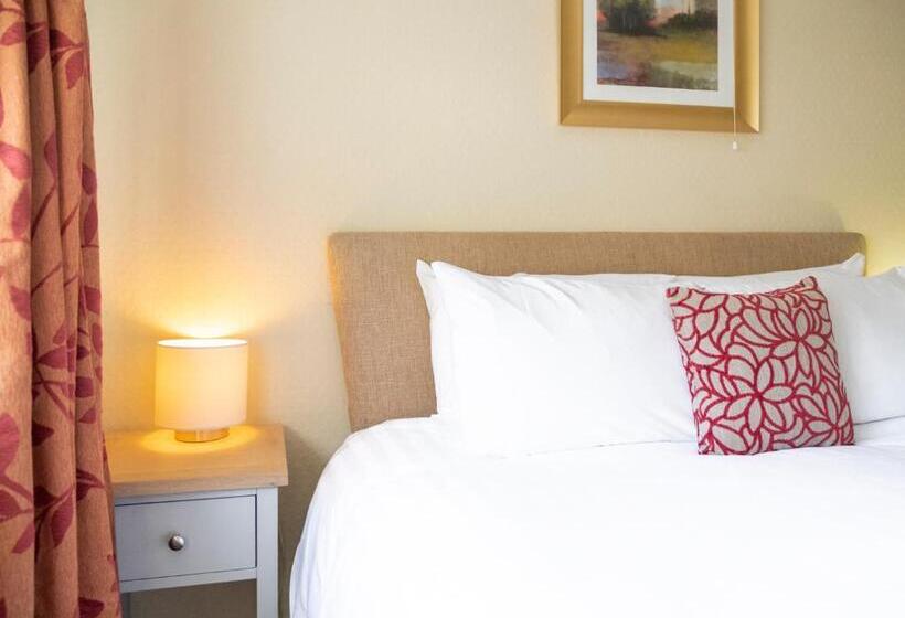 标准间, Pettifers Freehouse