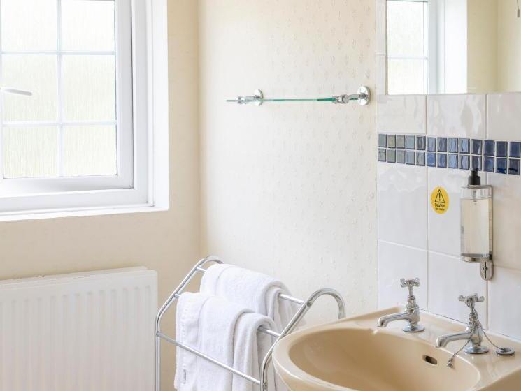 غرفة قياسية, Pettifers Freehouse