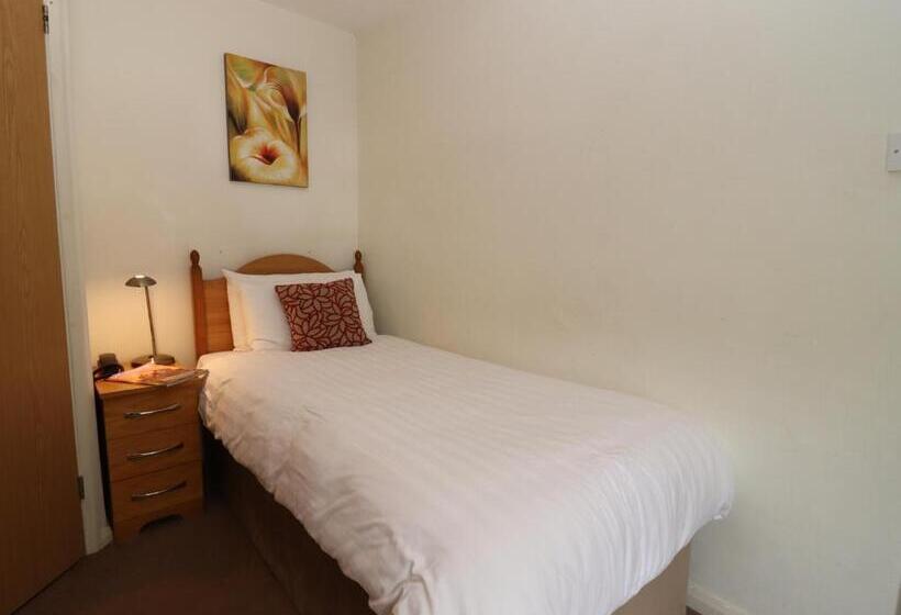 غرفة قياسية فردية, Pettifers Freehouse