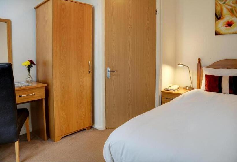 غرفة قياسية فردية, Pettifers Freehouse