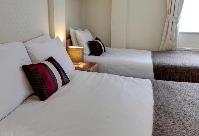 家庭间, Pettifers Freehouse