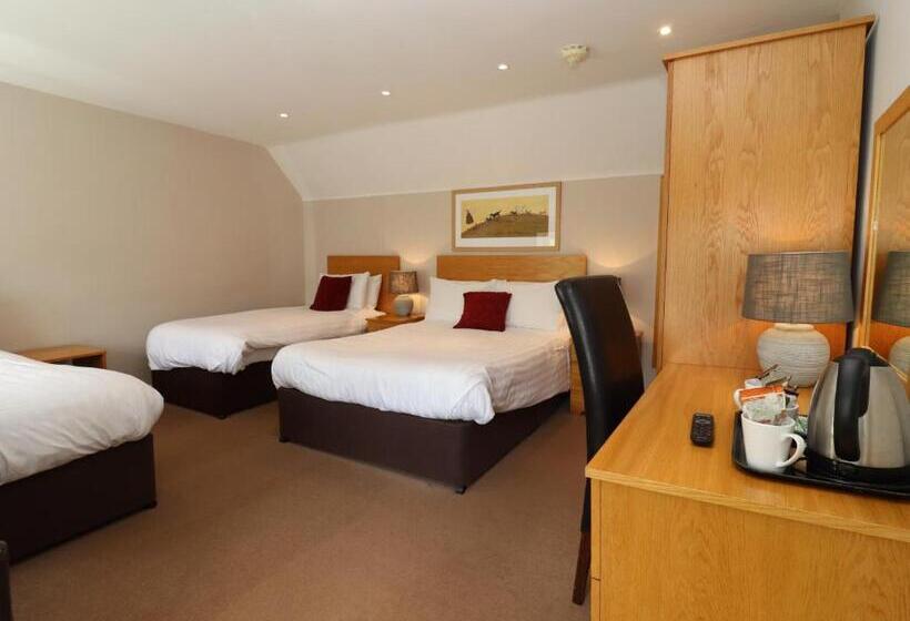 غرفة سوبيريور عائلية, Pettifers Freehouse