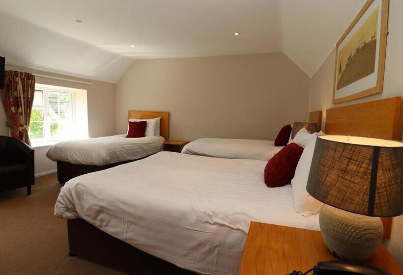 غرفة سوبيريور عائلية, Pettifers Freehouse