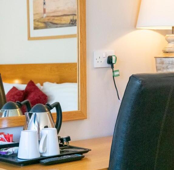 高级家庭房间, Pettifers Freehouse