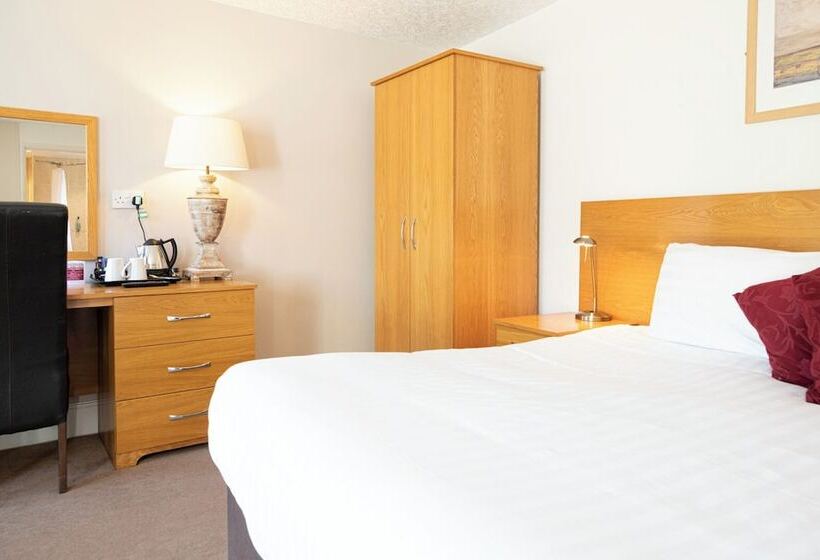 غرفة قياسية, Pettifers Freehouse