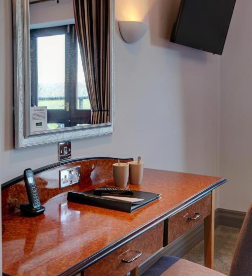 스탠다드 룸 킹사이즈 침대, The Hillcrest