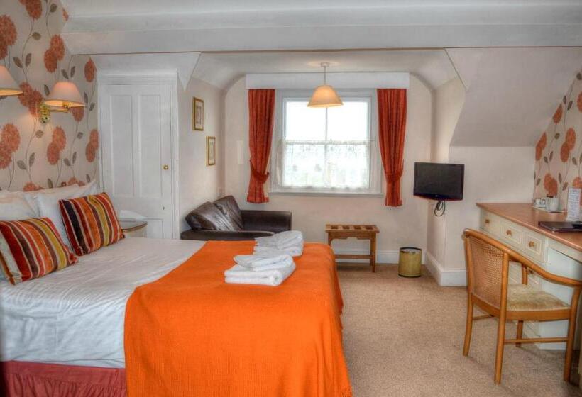 Семейный Номер, Lion Hotel & Studio Apartments