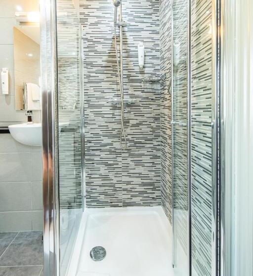 家庭间, The Midland