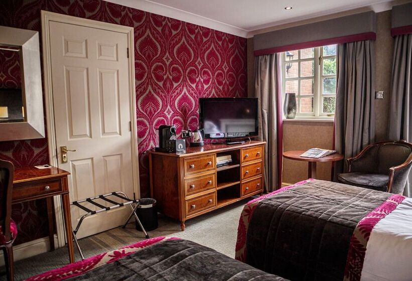 Люкс, Langshott Manor Luxury Hotel Gatwick