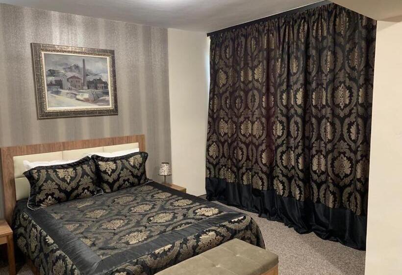 סוויטת ג'וניור, Bononia