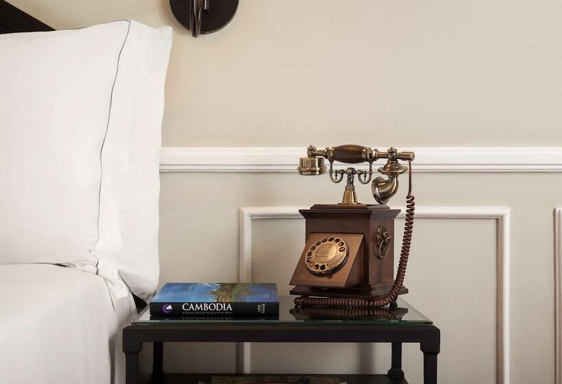 חדר סטנדרט נוף לבריכה, Raffles Hotel Le Royal