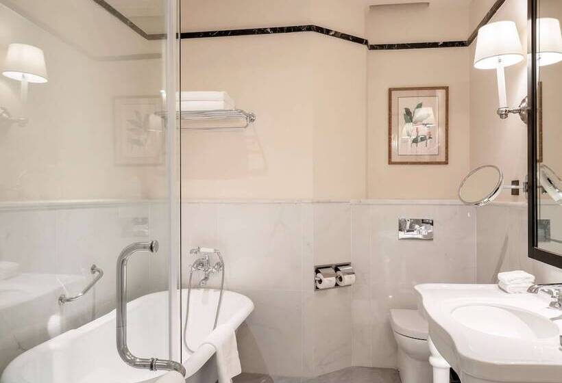 סוויטה, Raffles Hotel Le Royal