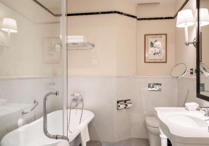 חדר סטנדרט עם מיטת קינג, Raffles Hotel Le Royal