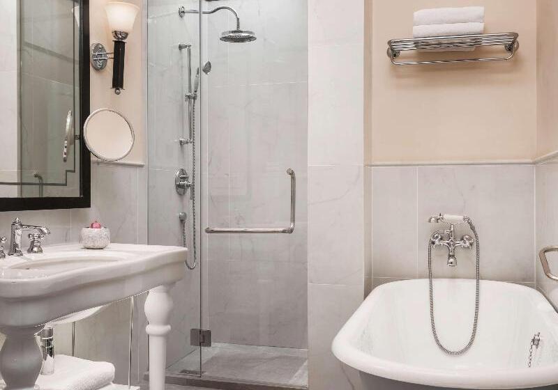 חדר סטנדרט עם מיטת קינג, Raffles Hotel Le Royal