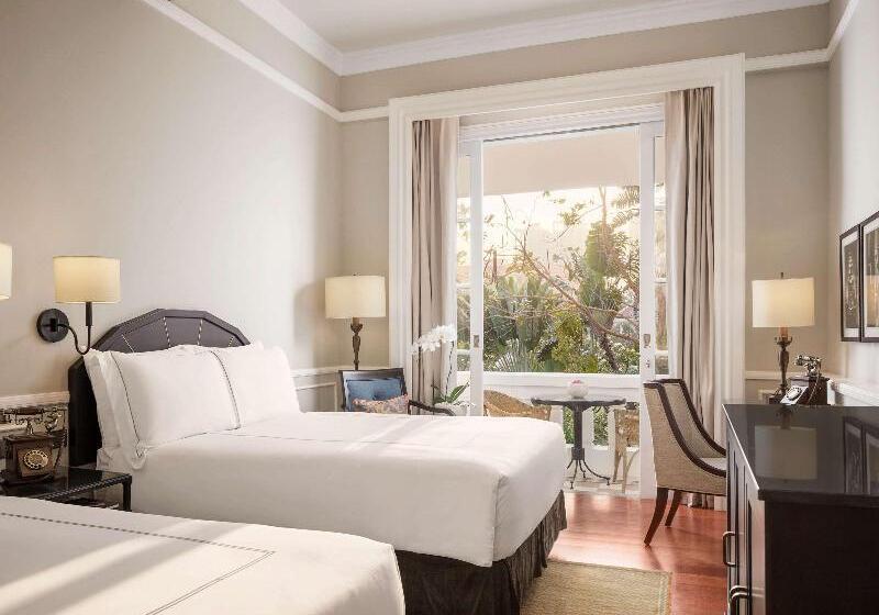 חדר סטנדרט נוף לבריכה, Raffles Hotel Le Royal