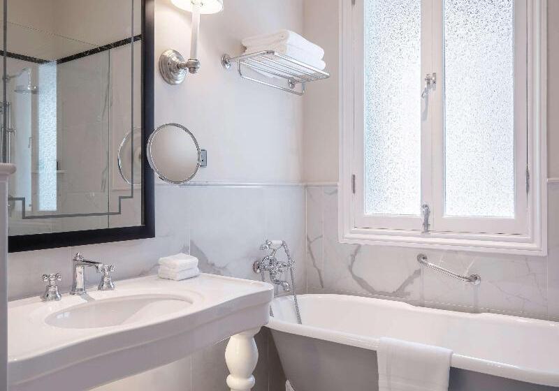 חדר סטנדרט עם מיטת קינג, Raffles Hotel Le Royal