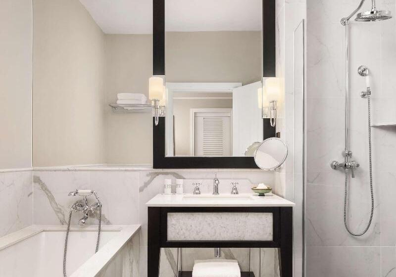 סוויטת אקזקיוטיב, עם מיטת קינג, Raffles Hotel Le Royal