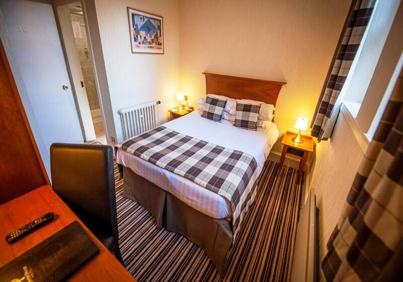 클래식 룸, Savoy Park