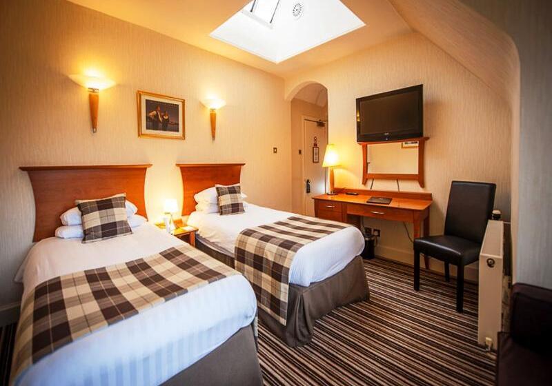 古典房间, Savoy Park