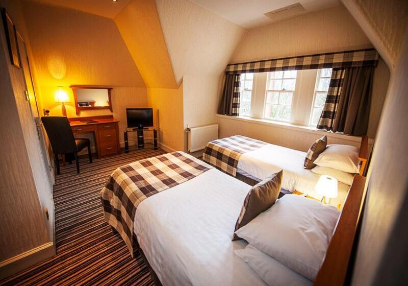 古典房间, Savoy Park