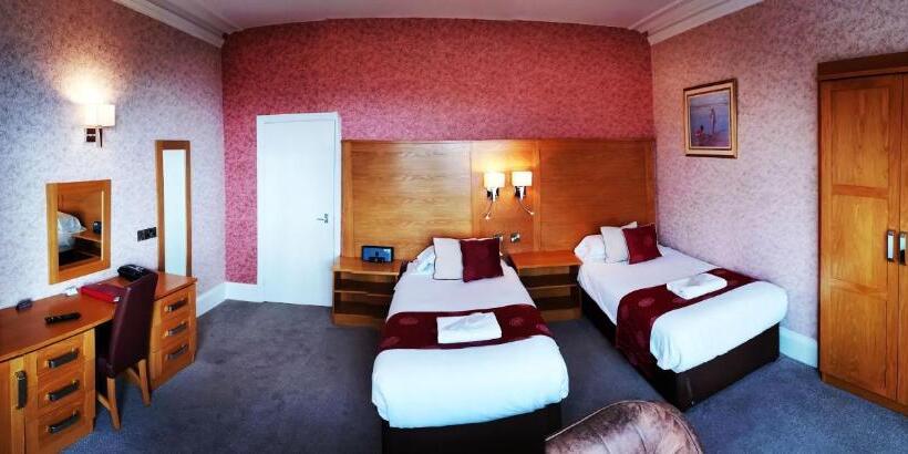 غرفة قياسية مطلّة علي البحر, Red Lea Apartments